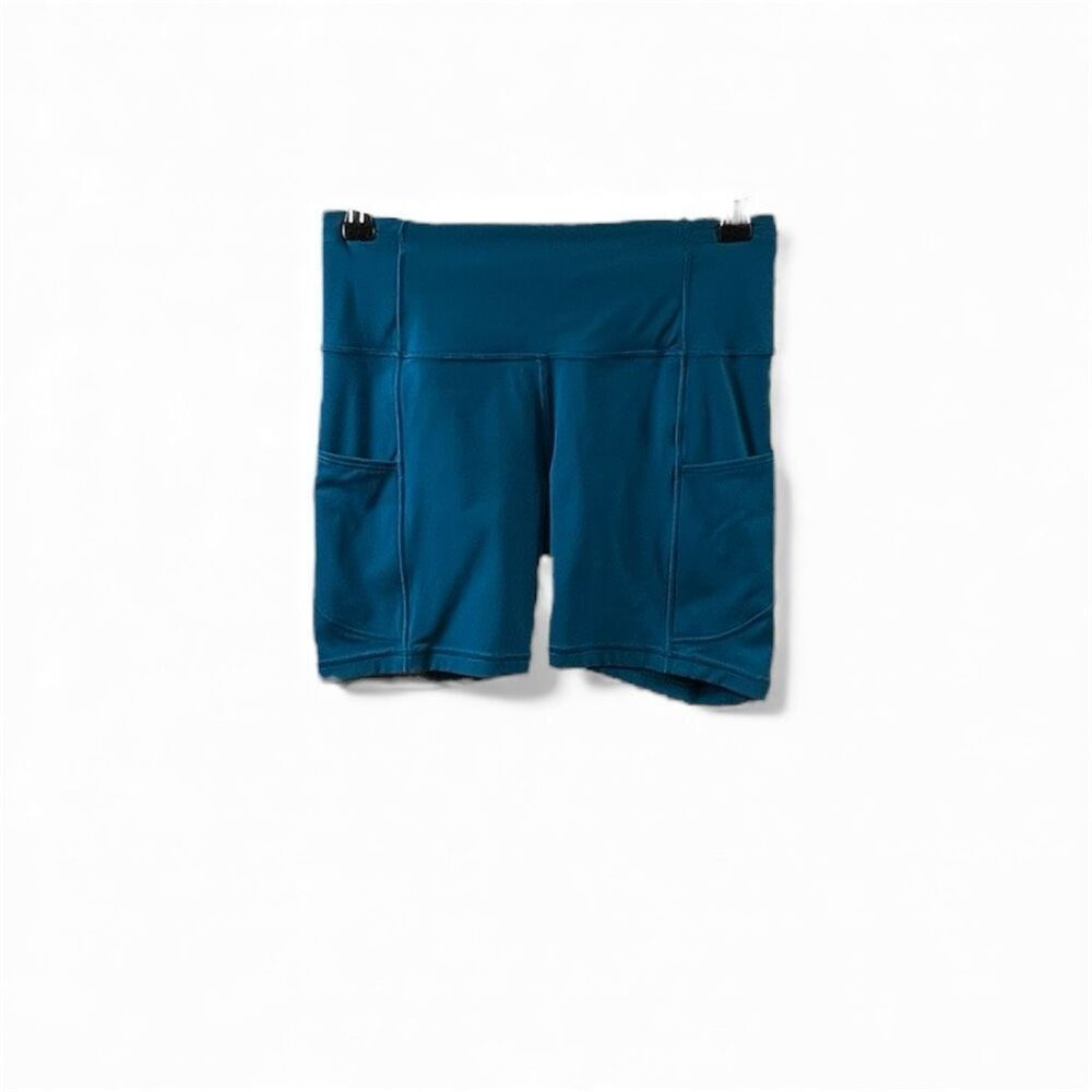 Lululemon F and Free Biker Shorts in Turquoise Size 6